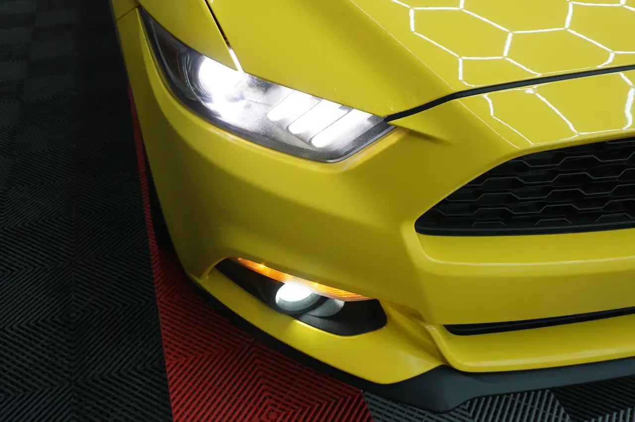 Ford Mustang снимка Ford Mustang