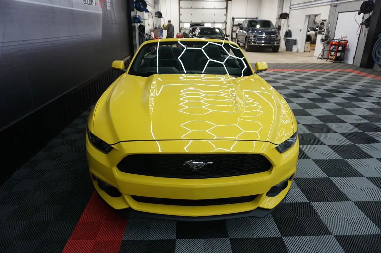 Ford Mustang снимка Ford Mustang