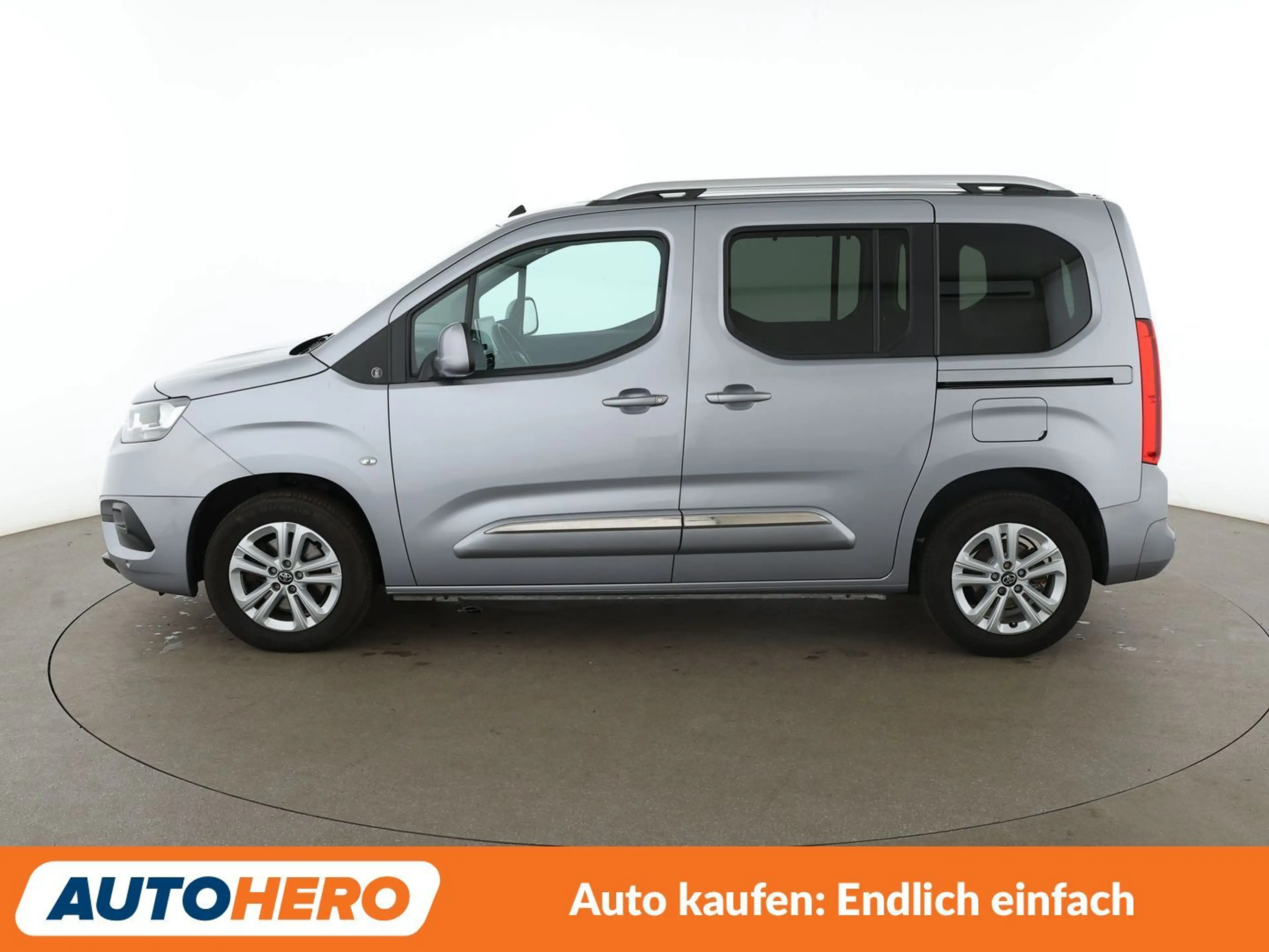 Toyota Proace City 1.5 D-4D L1 Team D*TEMPO*CAM*PDC*KLIMA* — photo 3