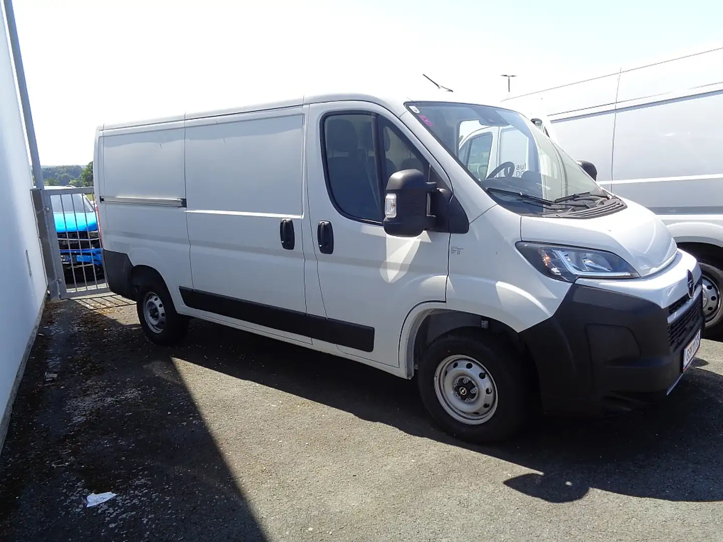 Opel Movano Movano BlueHDi 120 S&S 30 L2H1 Weiß - 1