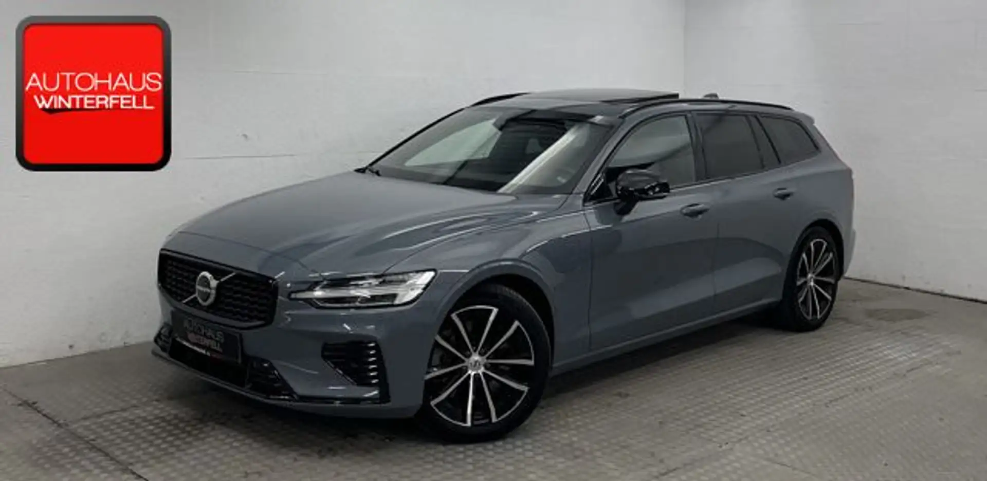 Volvo V60 T8 AWD Rech Plus Dark R DESIGN PANO+GOOGLE+ Grey - 1