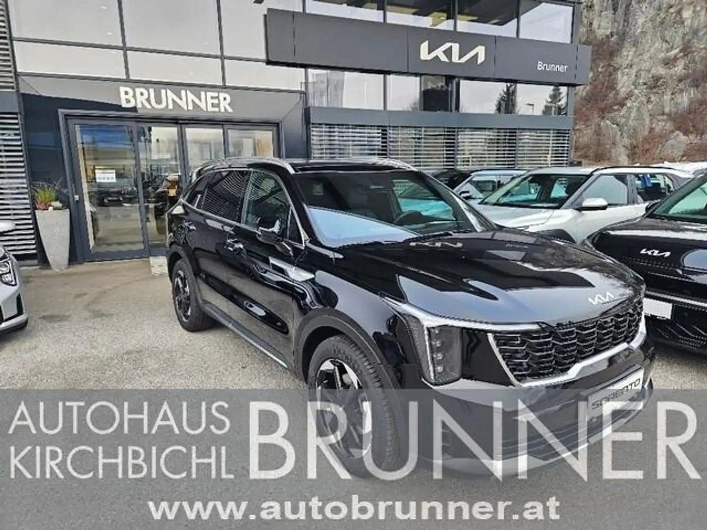 Kia Sorento 1,6 T-GDi Plug-In Hybrid GPF AWD Platin Aut. Schwarz - 1