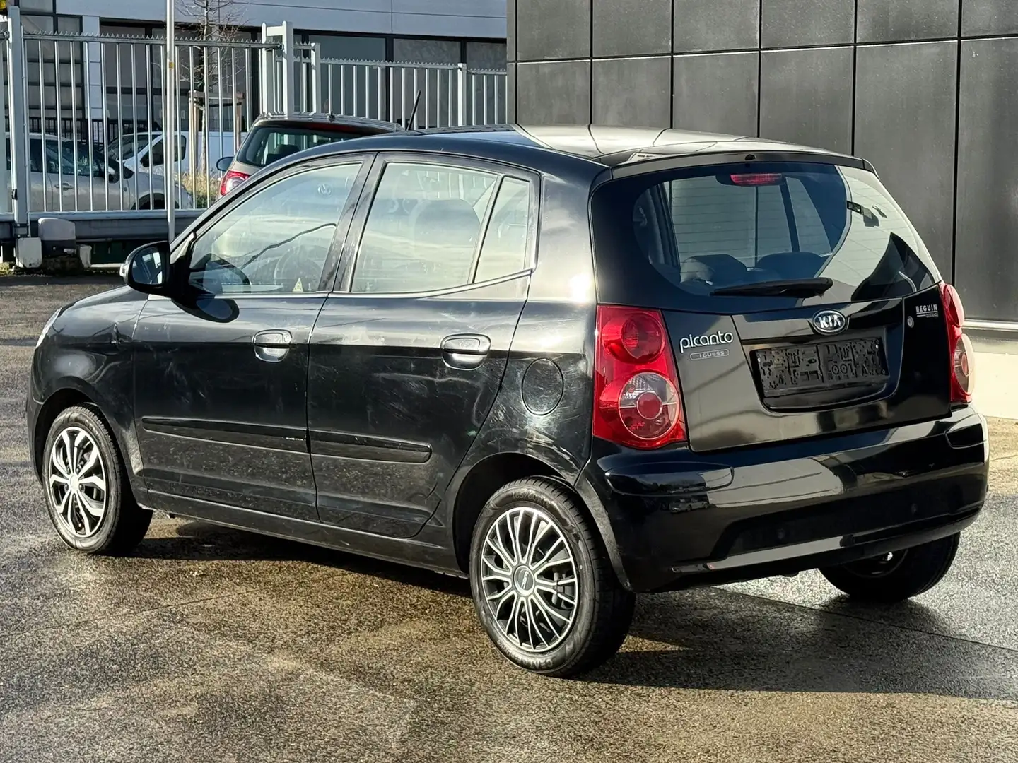 Kia Picanto 1.1 ESSENCE - AIRCO - CONTRÔLE TECHNIQUE OK Zwart - 2