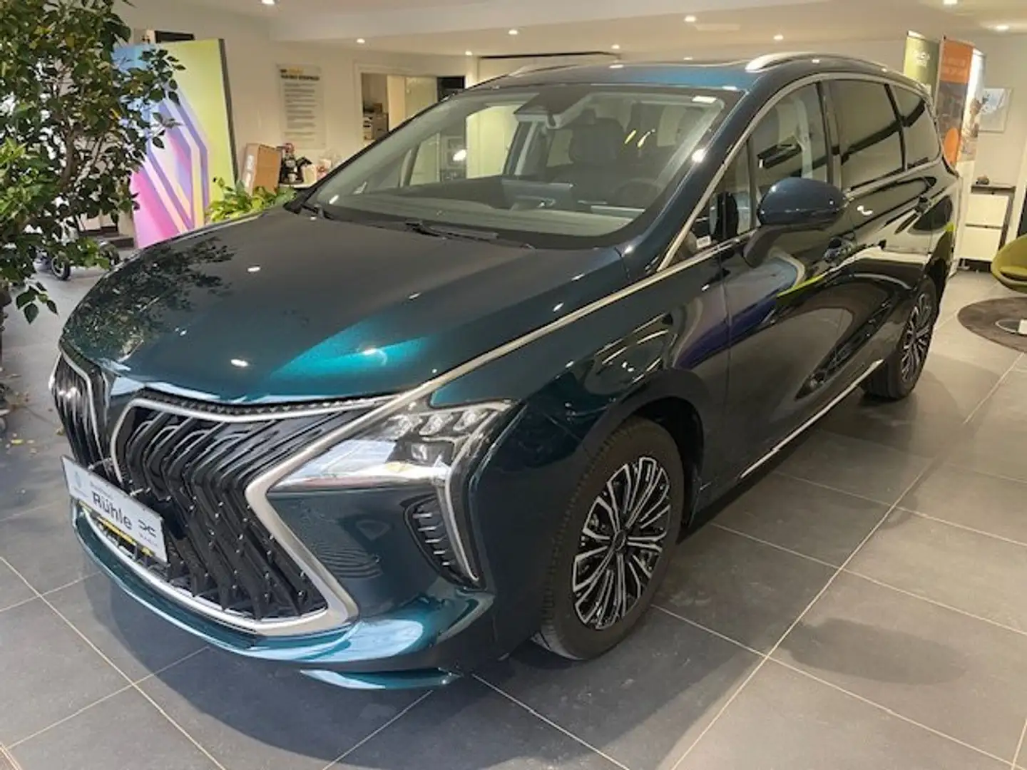 Forthing U-Tour PHEV Grün - 1