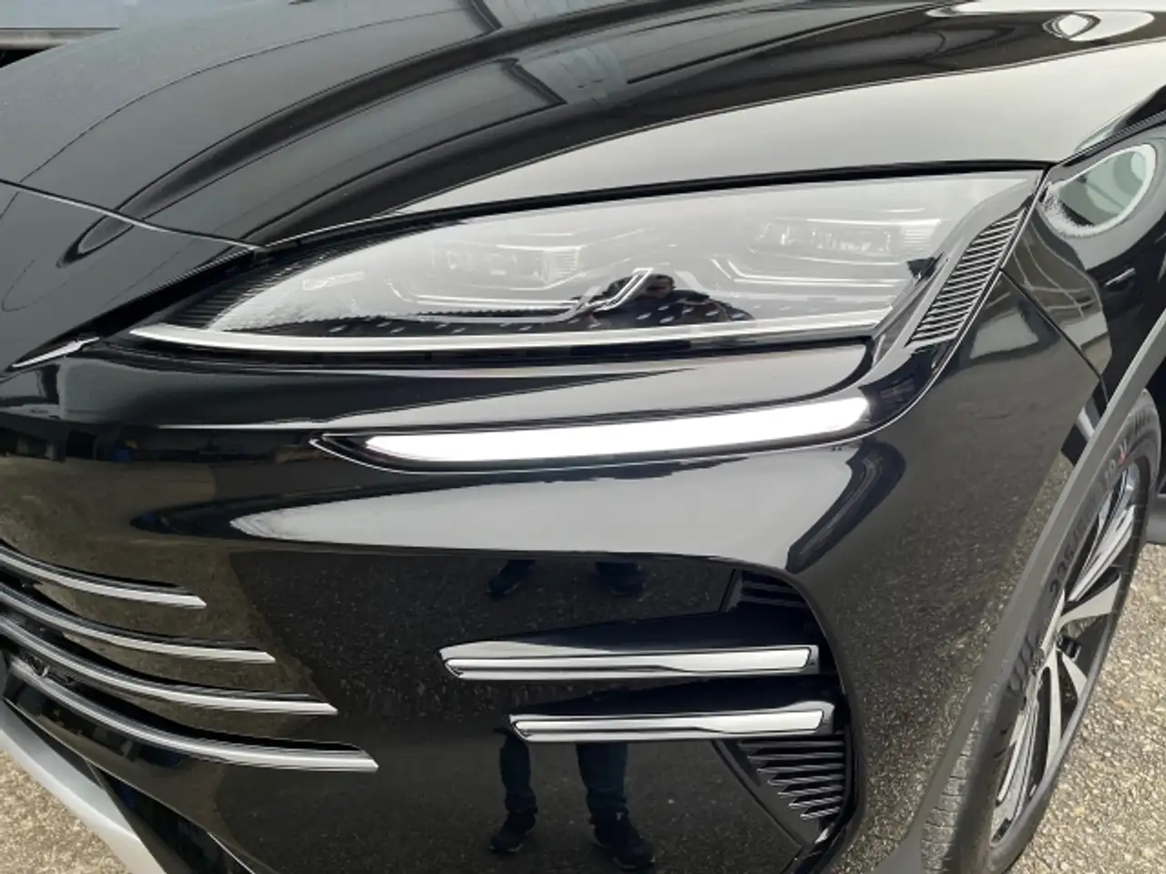 BYD SEAL U