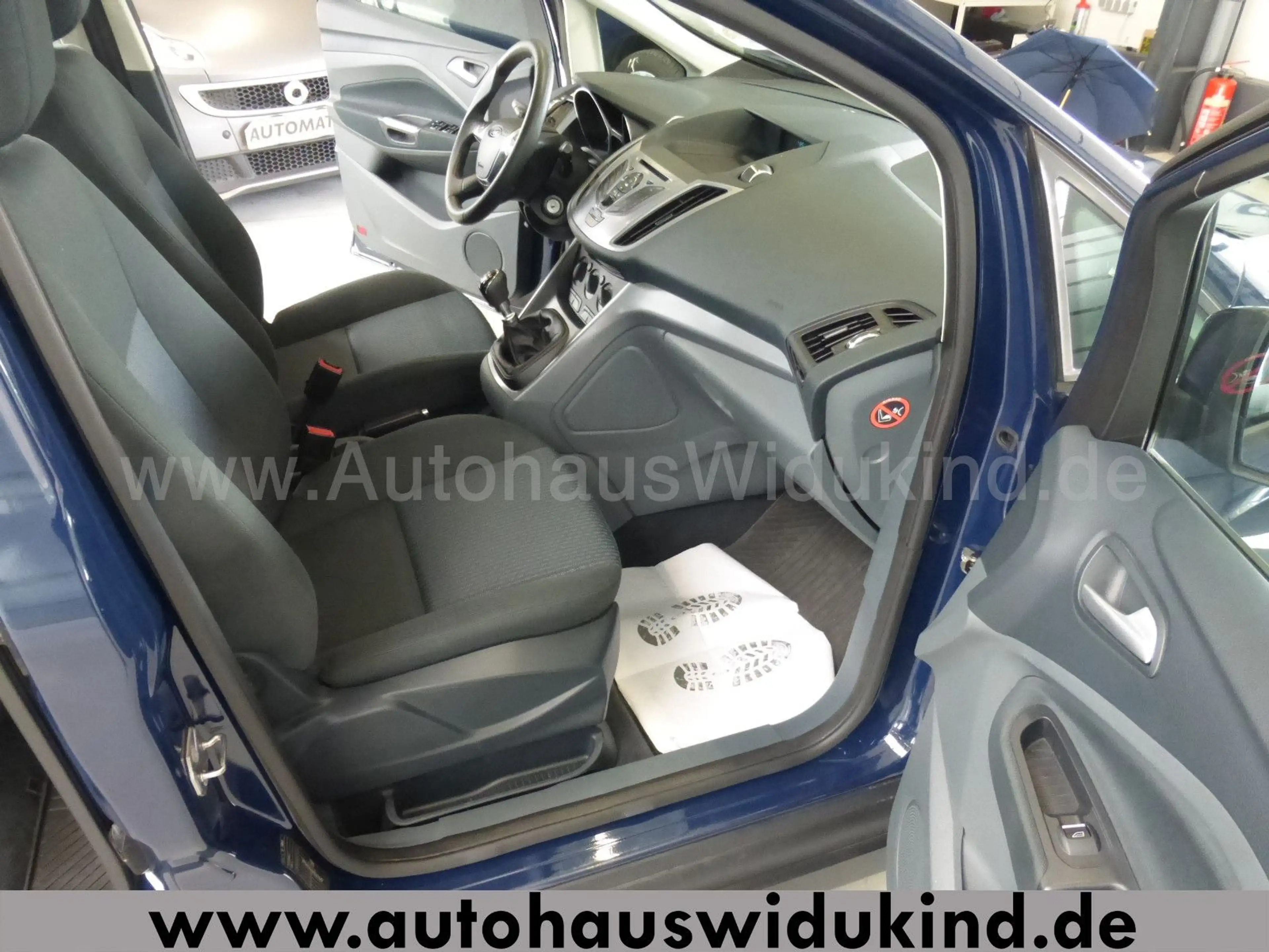 Ford Grand C-Max Ambiente Klima TÜV AU 02 2028 — photo 12