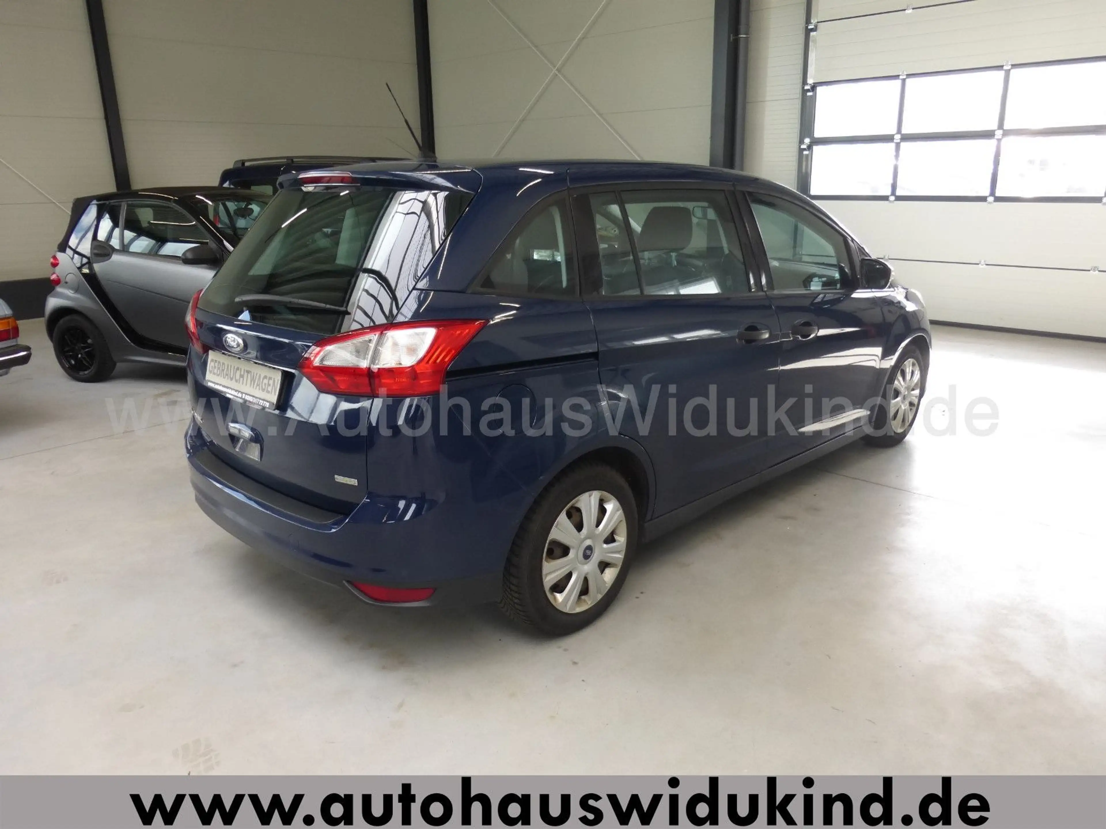 Ford Grand C-Max Ambiente Klima TÜV AU 02 2028 — photo 7
