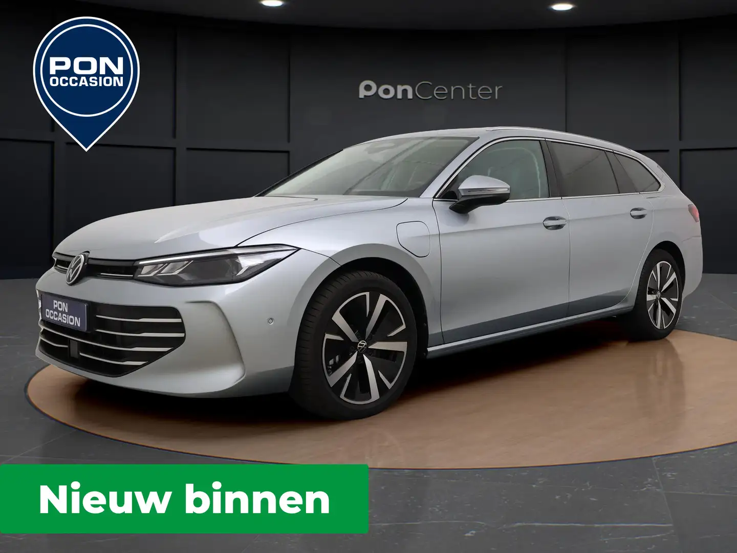Volkswagen Passat Variant 1.5 eHybrid 204 PK Business | NIEUW BINNEN | Head- Zilver - 1