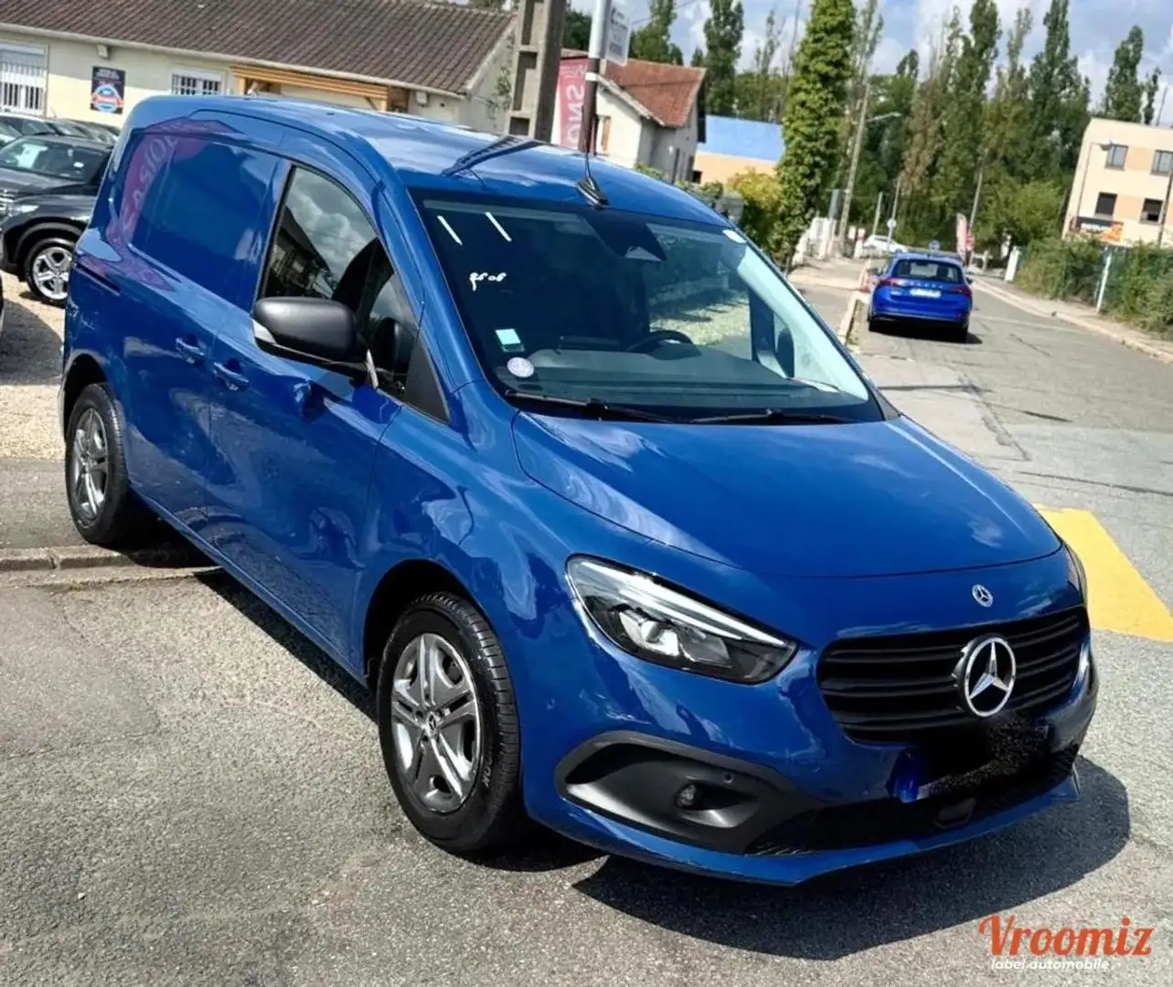 Mercedes-Benz Citan 113 ESSENCE 130CV BVA7 07/23 14000HT ENTRETIEN COMPLET A JOUR Gris - 1