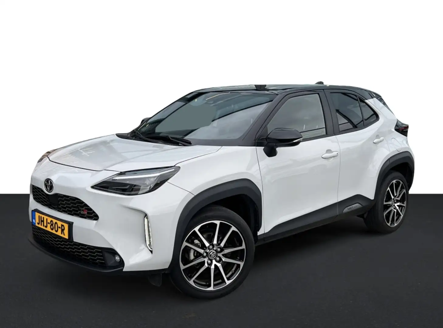 Toyota Yaris Cross 1.5 Hybrid GR Sport Grijs - 1