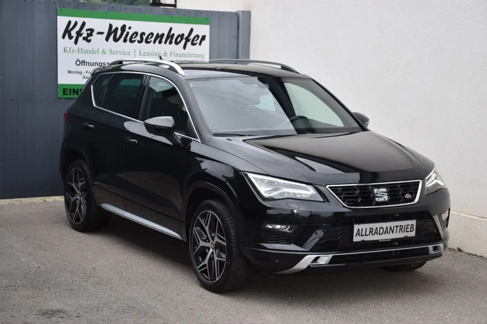 SEAT Ateca FR 4Drive DSG / Anhängerkupplung / Чёрный - 1