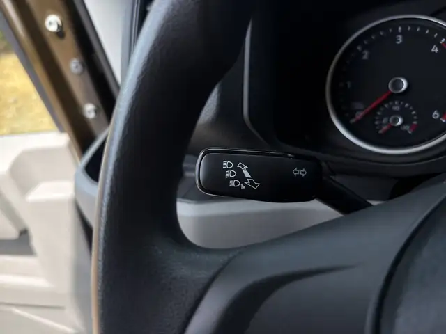 Volkswagen Crafter view 15