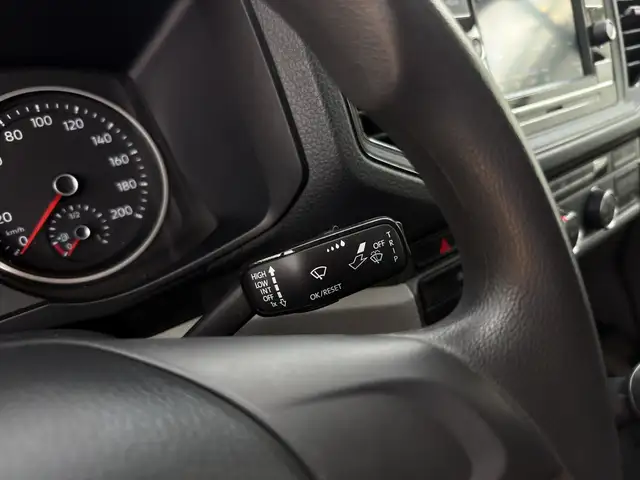 Volkswagen Crafter view 14