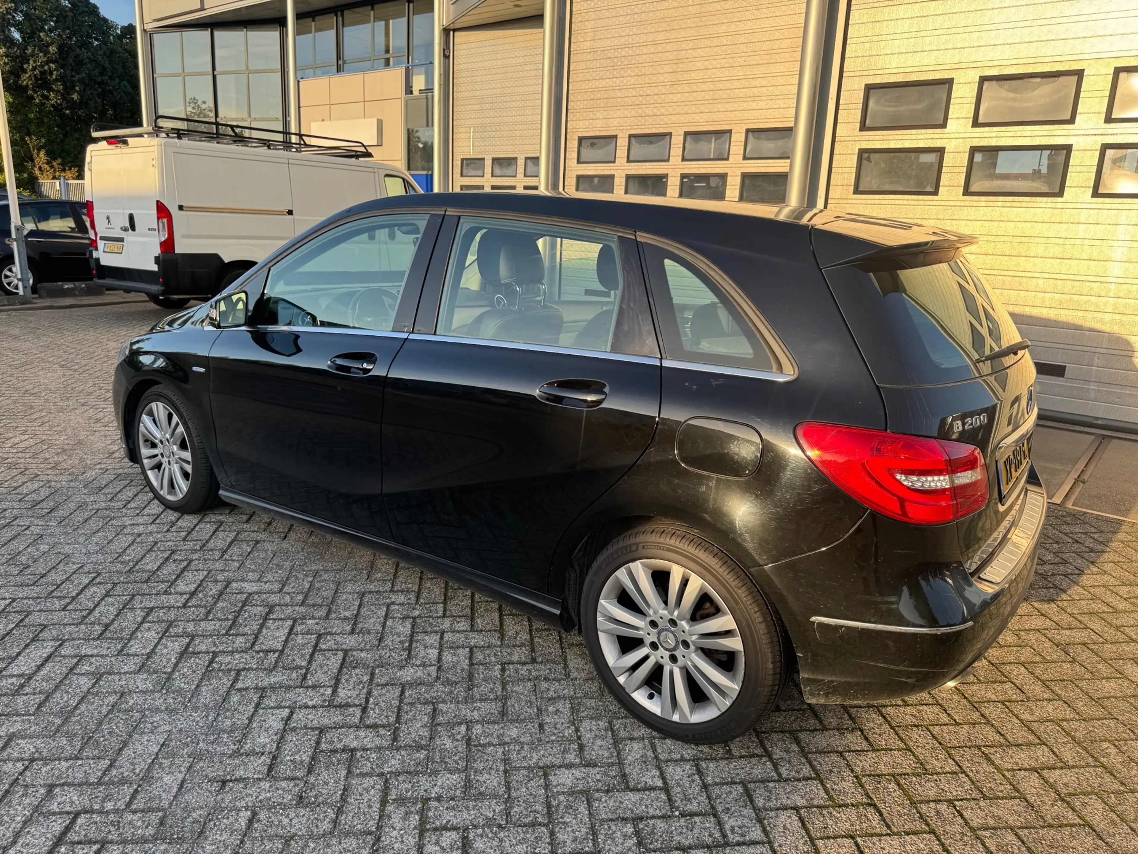 Mercedes-Benz B 200 Ambition Automaat,Led-Xenon, Camera — photo 9