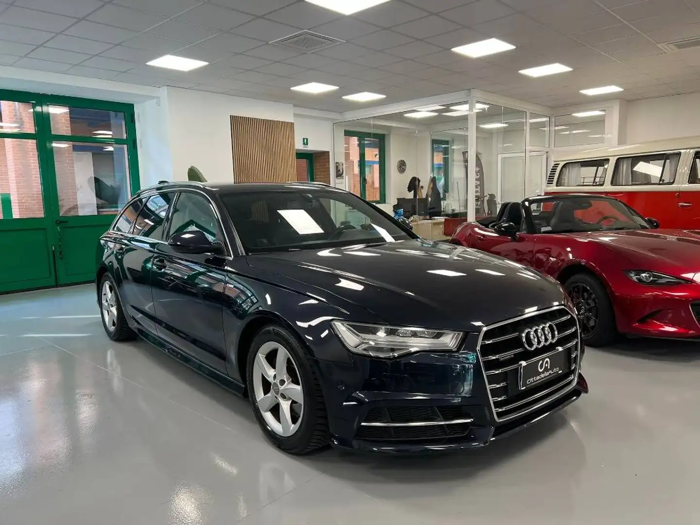 Audi A6 2.0 tdi Business Plus quattro 190cv s-tronic my17 Zwart - 1