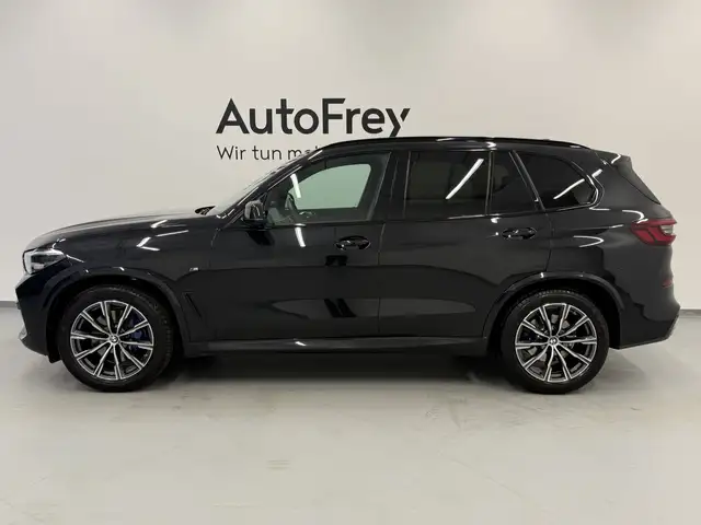 BMW X5 xDrive30d Ansicht 4