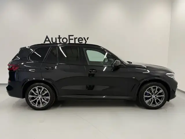 BMW X5 xDrive30d Ansicht 3