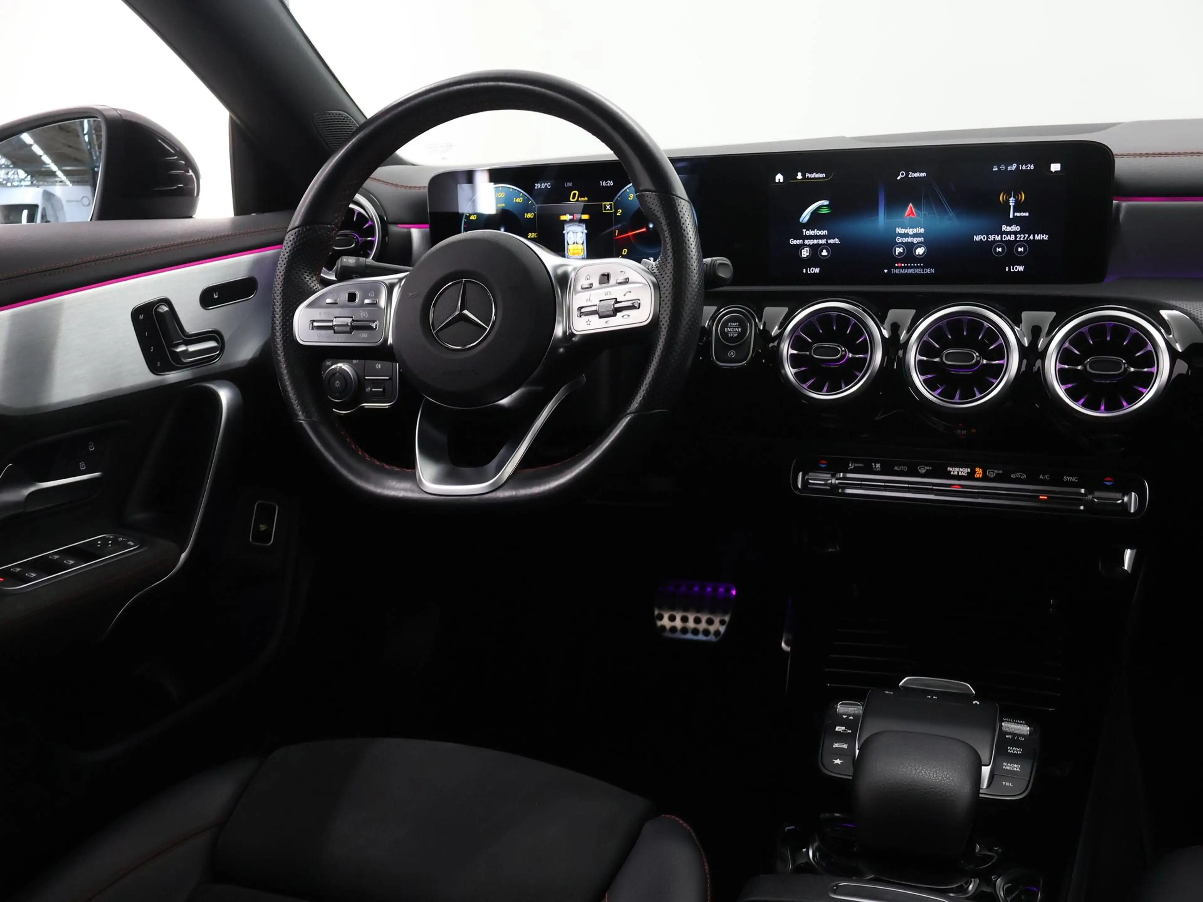 Mercedes-Benz CLA 180 Business Solution AMG | Night pakket | Panoramadak — photo 9
