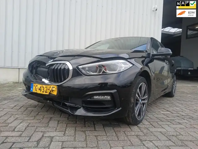 BMW 118 1-serie 118i High Executive Edition SCHADEAUTO!!