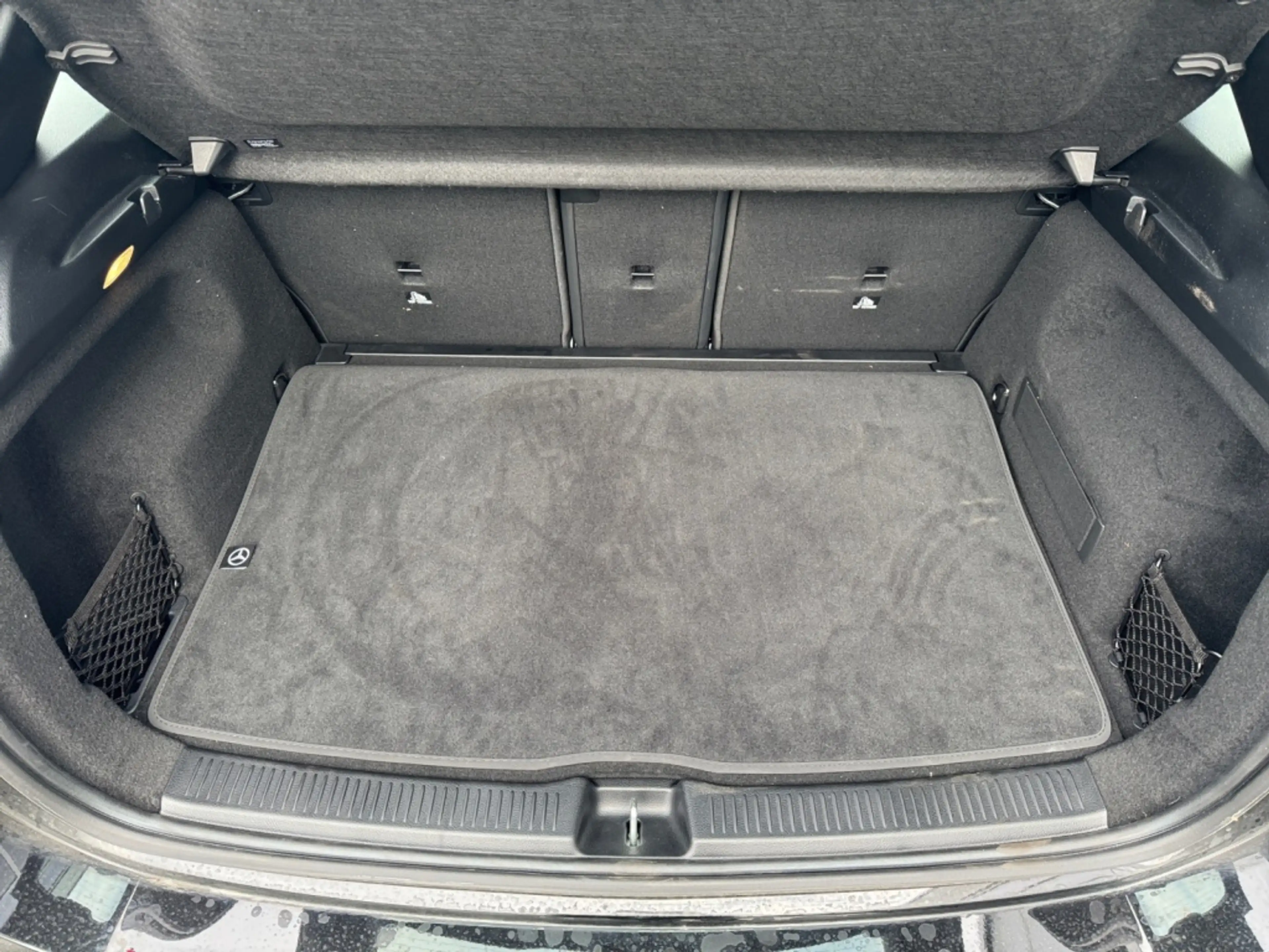 Mercedes-Benz B 220 d AMG|MBUX|KEYL|PANO|AHK|DISTR|360° — photo 13