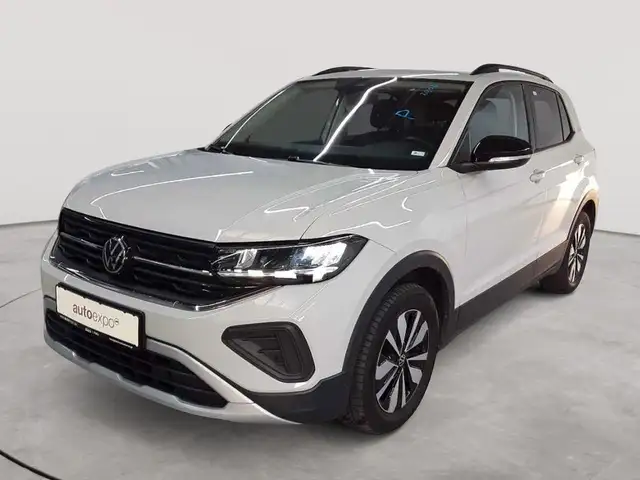 Volkswagen T-Cross view 2