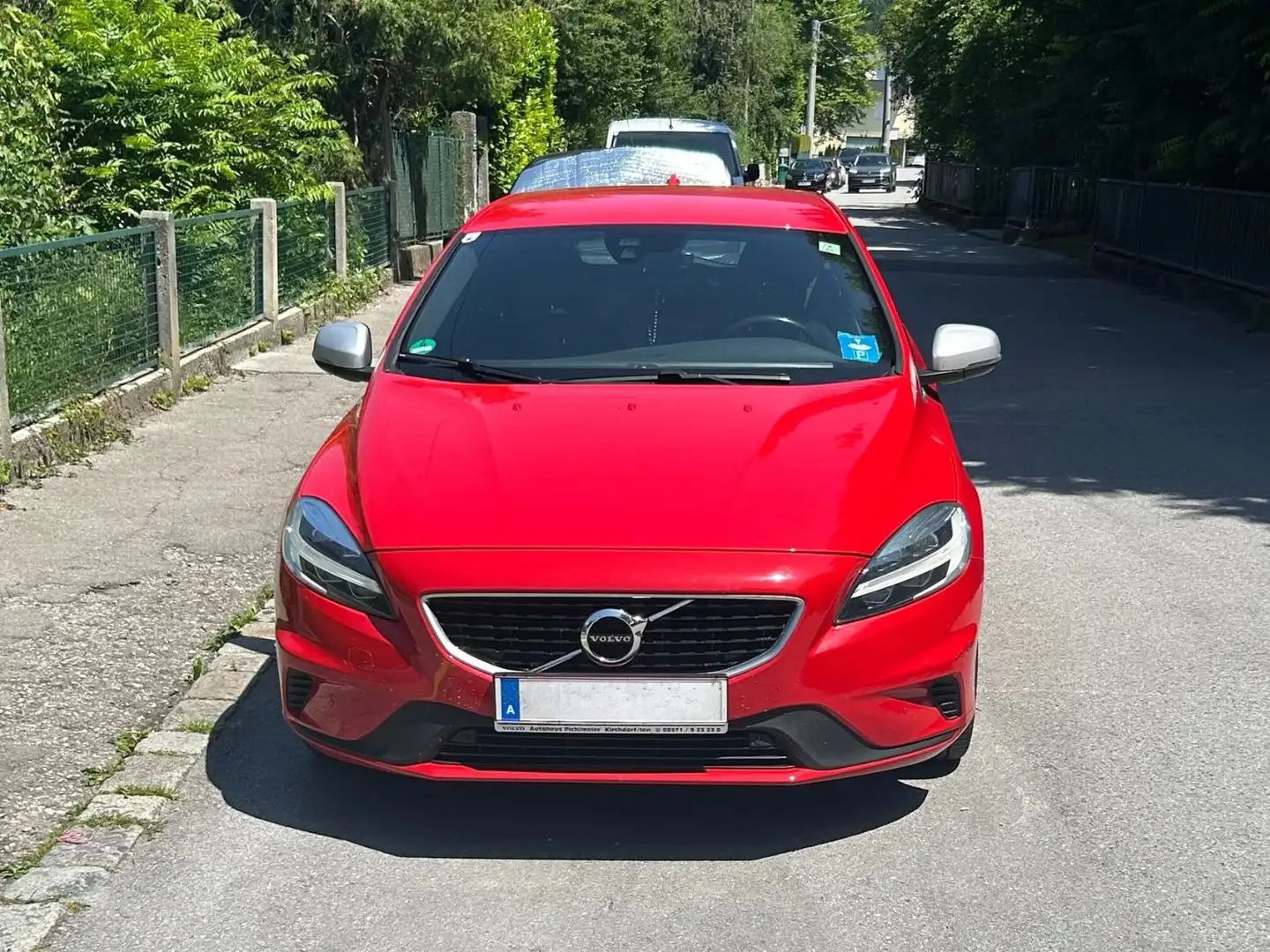 Volvo V40 V40 D3 R-Design R-Design Rot - 1