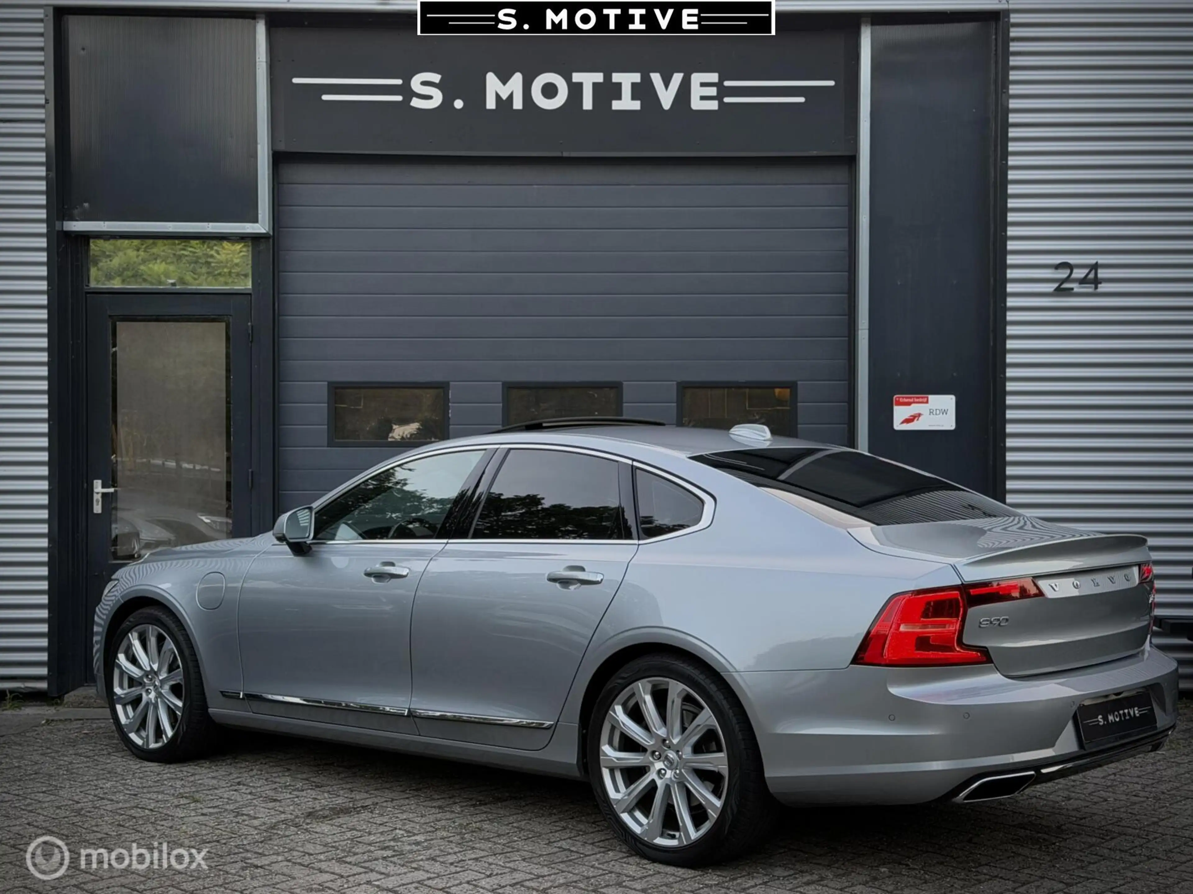 Volvo S90 2.0 T8 AWD Inscription Bowers & Wilkins Vol! Trekh — photo 3