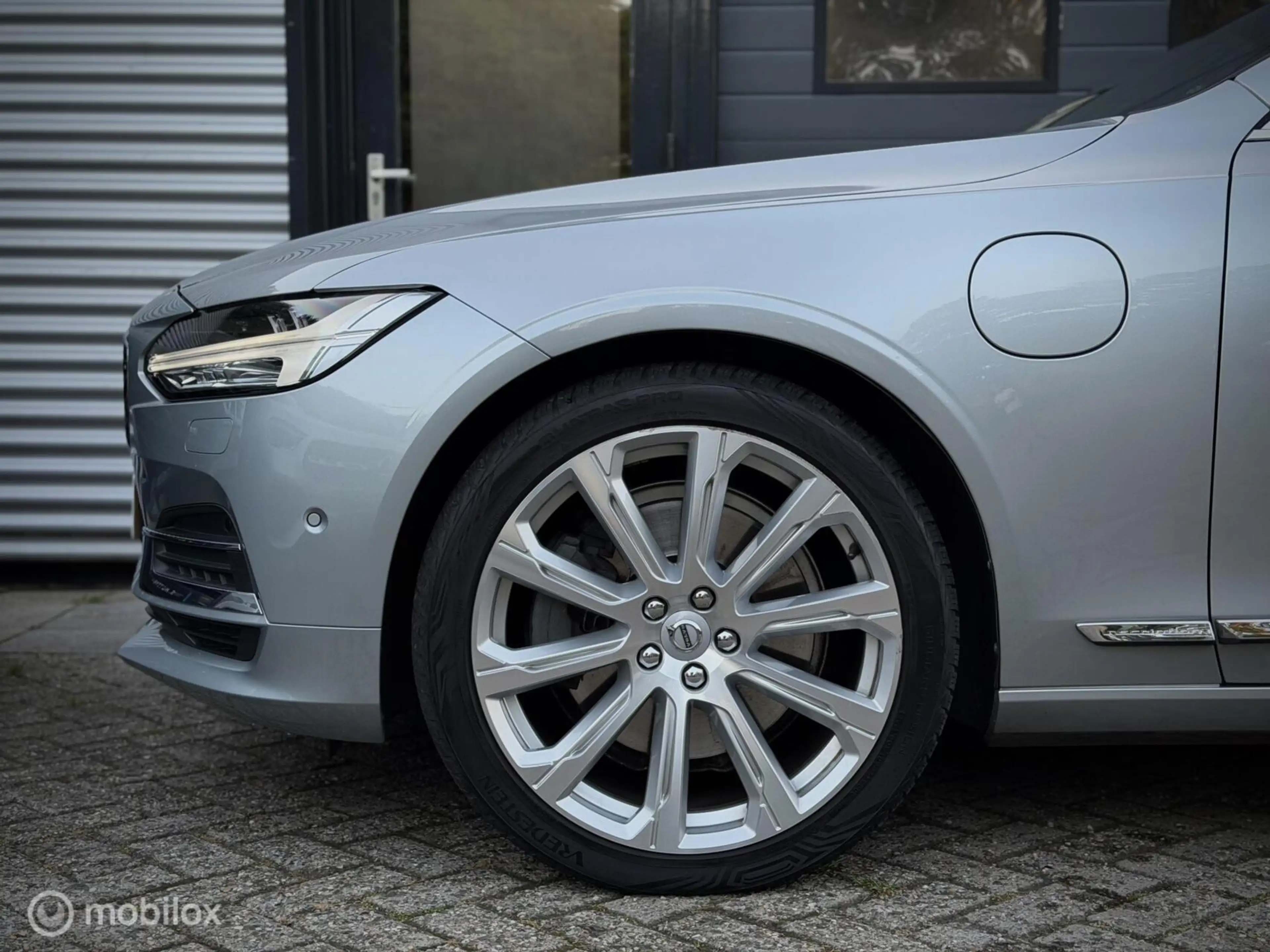Volvo S90 2.0 T8 AWD Inscription Bowers & Wilkins Vol! Trekh — photo 12