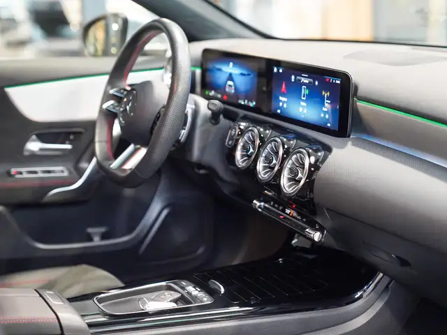 Mercedes-Benz A-Class view 10