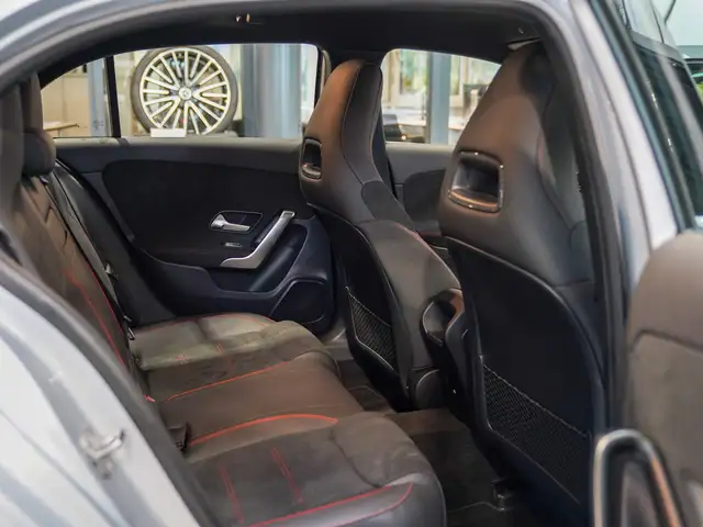 Mercedes-Benz A-Class view 12