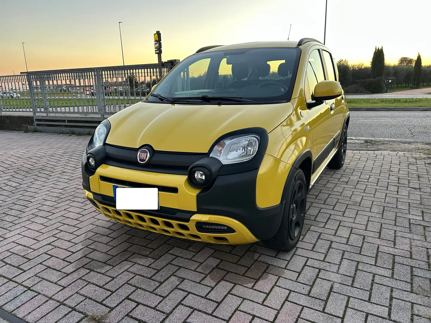 Fiat Panda Panda III 2016 1.2 City Cross s UNICO PROPRIETARIO Giallo - 1