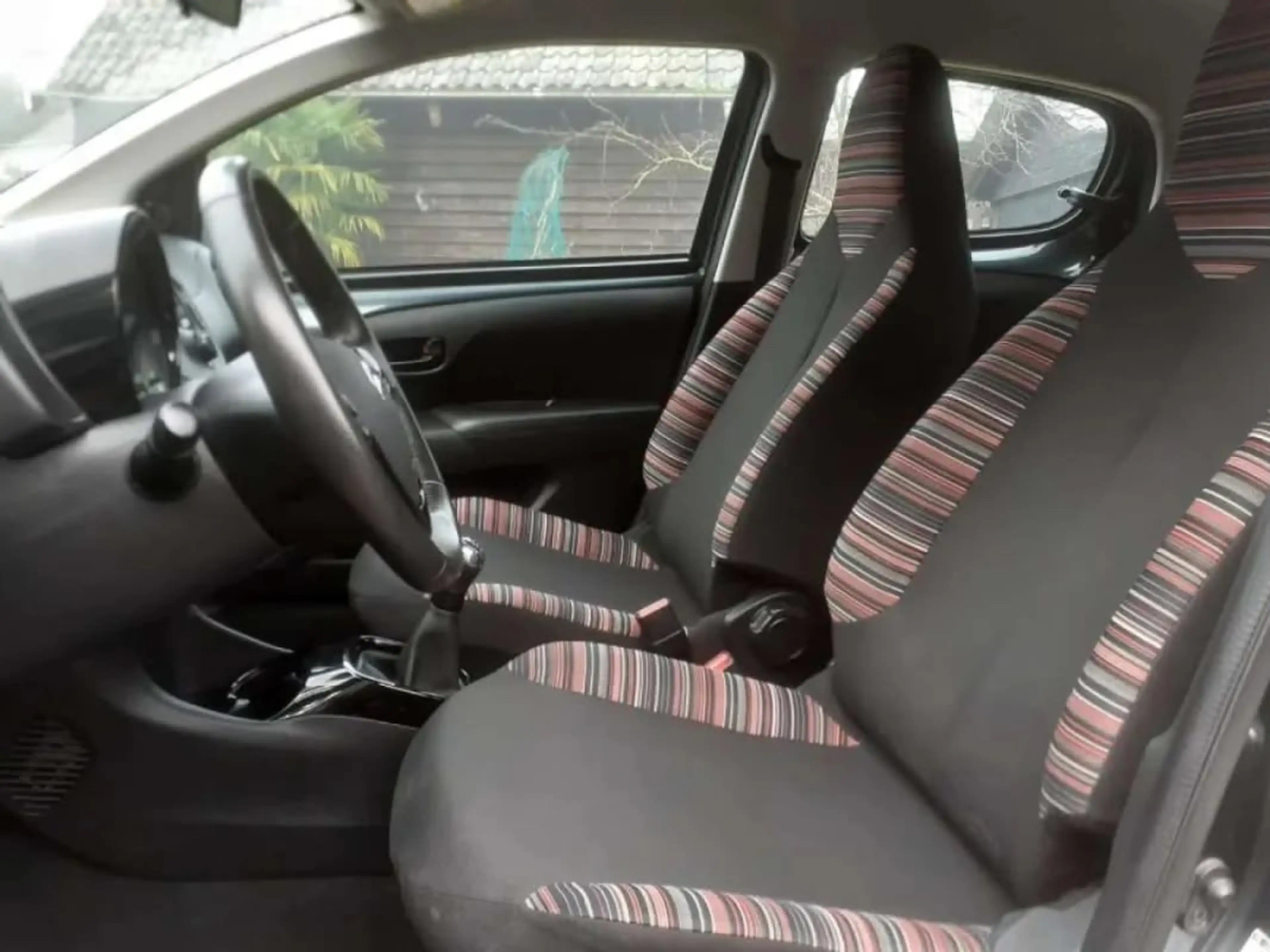 Citroen C1 1.0 VTi Feel — photo 5