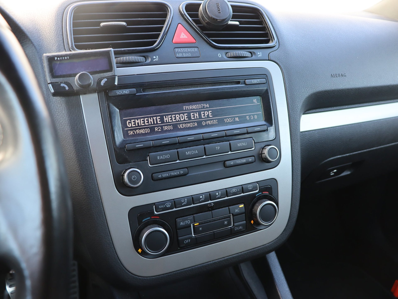 Volkswagen Scirocco 1.4 TSI Highline 122 PK airco LM org NL — photo 11
