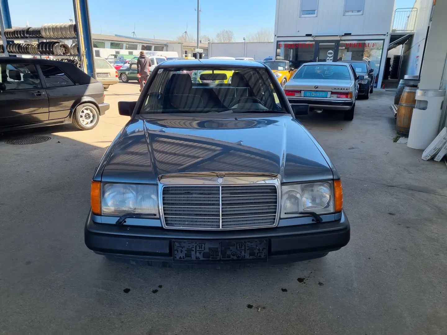 Mercedes-Benz 250 Diesel W124 Albastru - 2