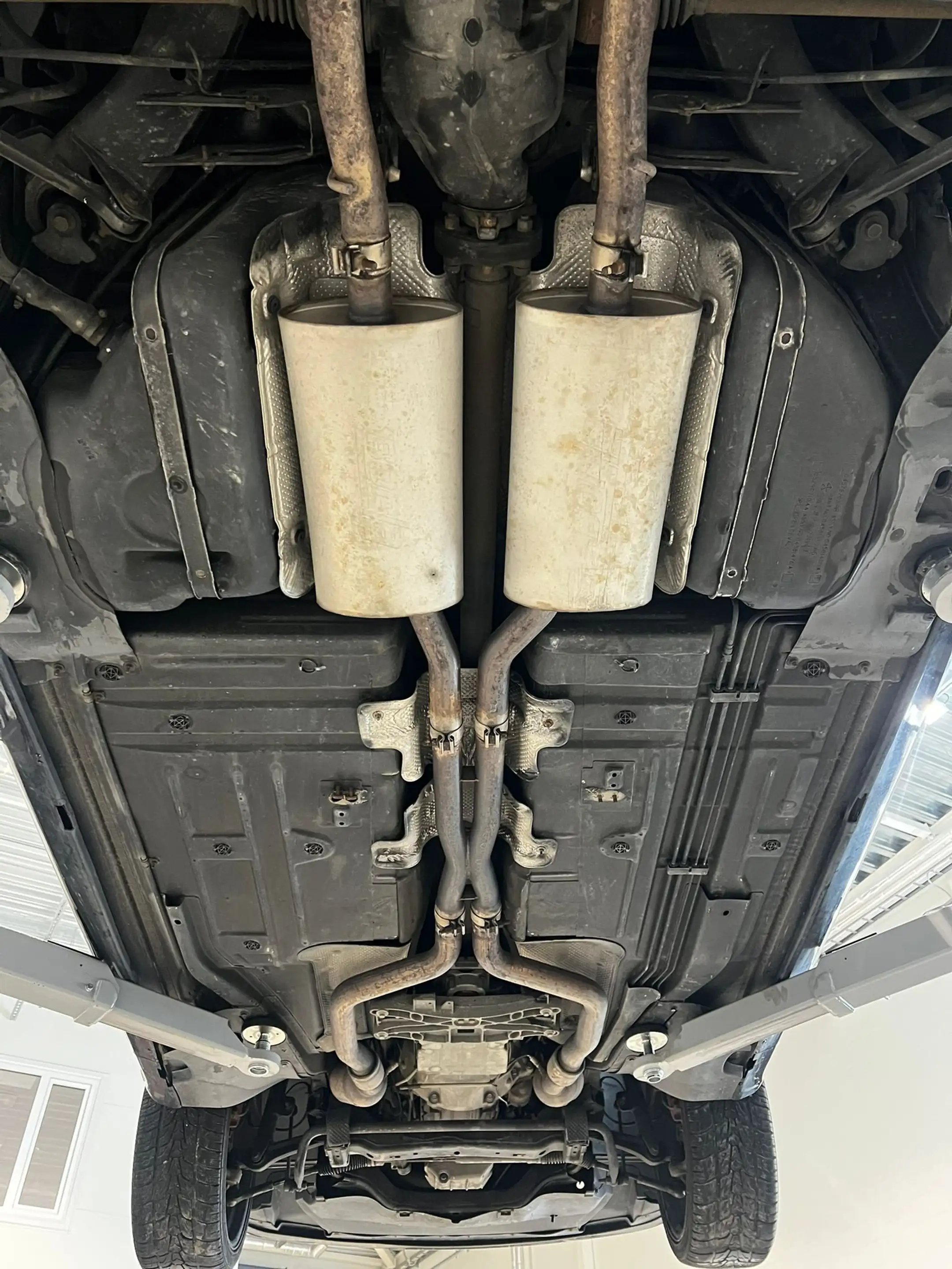 Chrysler 300C 5.7 V8 HEMI — photo 12