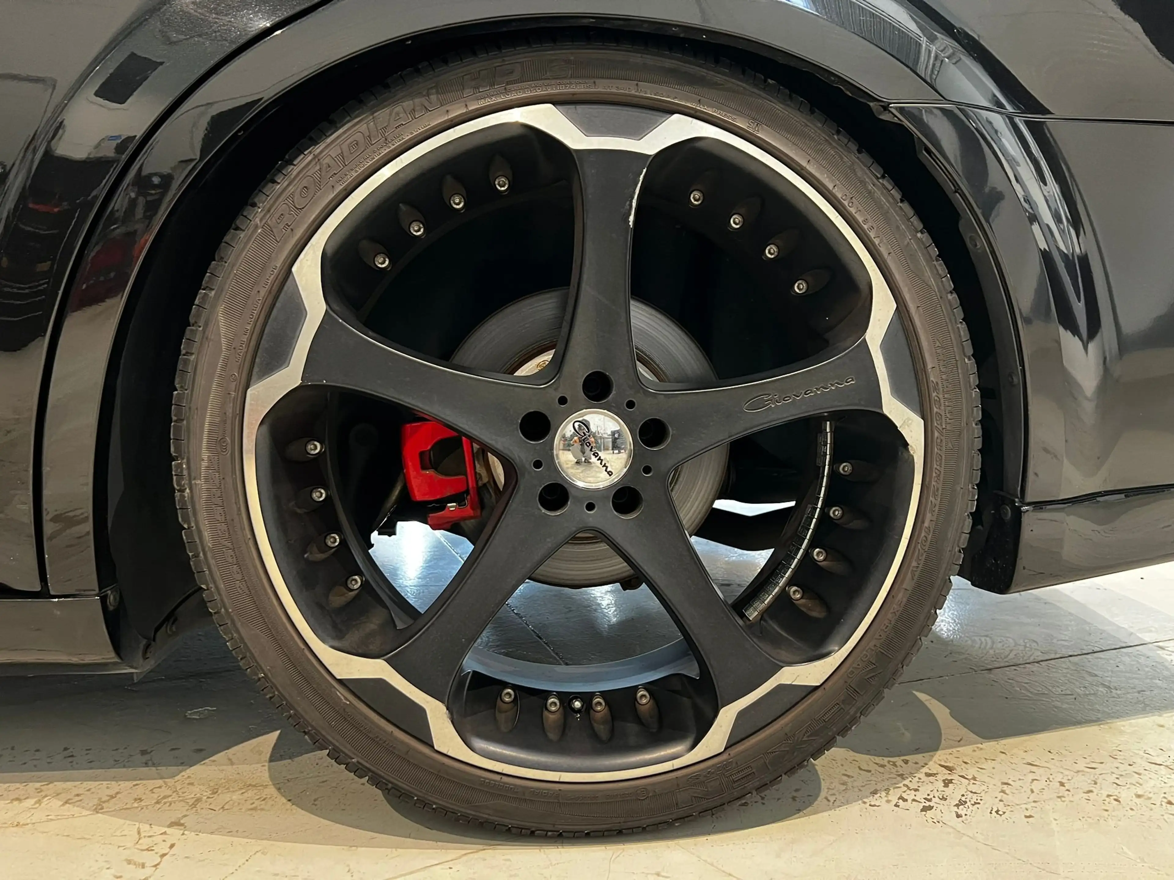Chrysler 300C 5.7 V8 HEMI — photo 10