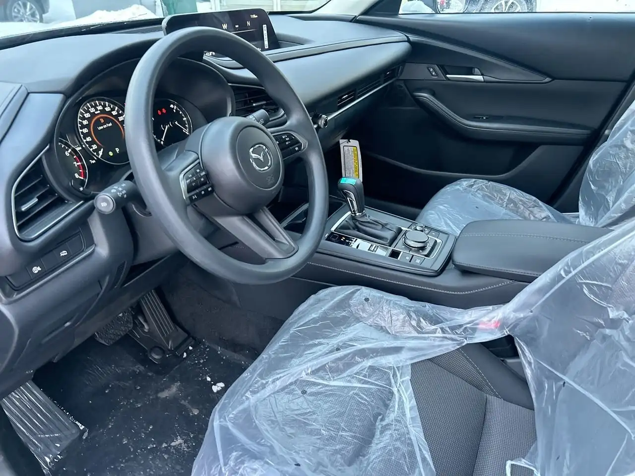 Mazda CX-30 снимка Mazda CX-30