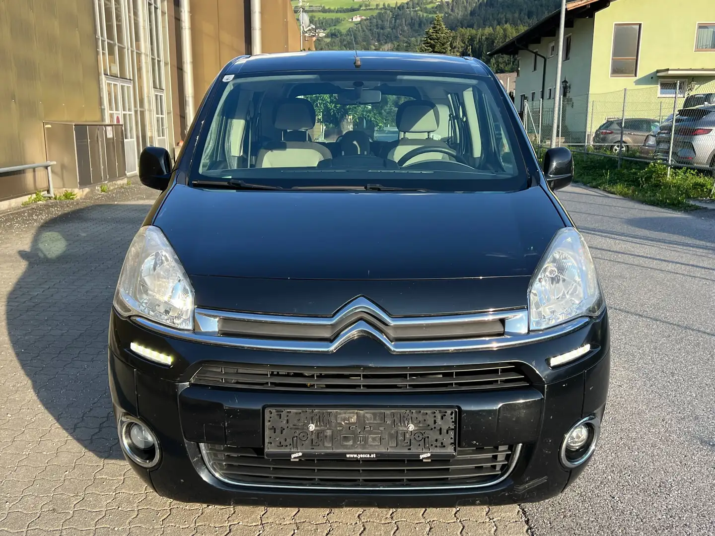 Citroen Berlingo 1.6 Selection Klima Euro-5* Schwarz - 2