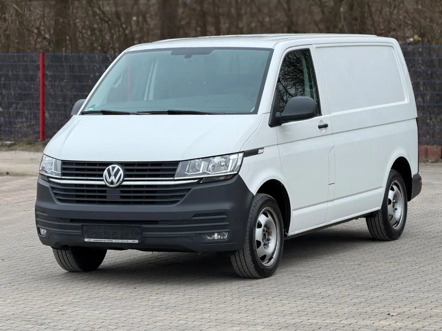 Volkswagen T6 Transporter T6.1 Transporter 2.0 TDI 1 HAND *150 PS *TÜV NEU Blanc - 1