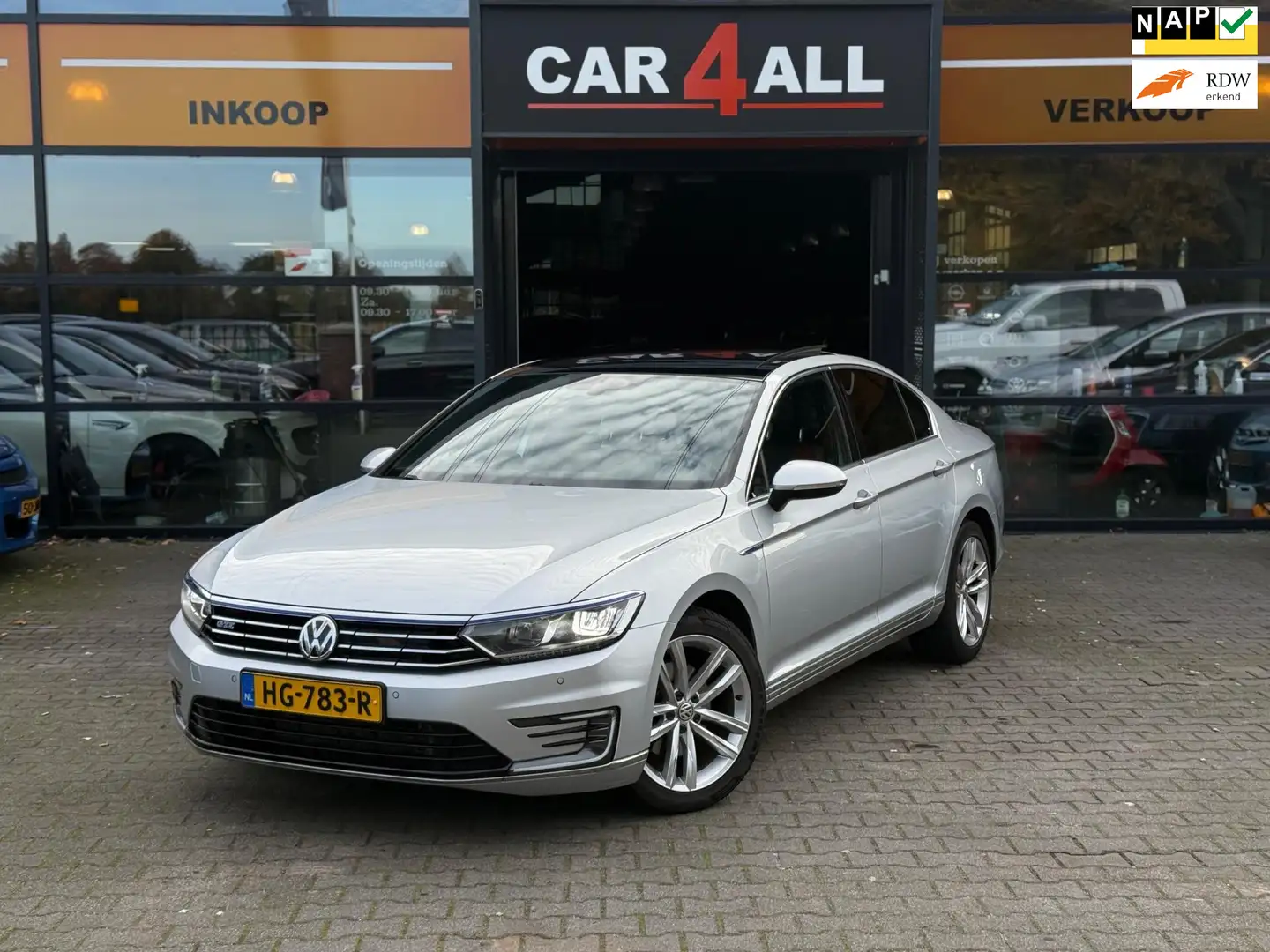 Volkswagen Passat 1.4 TSI GTE Highline PANO/LEDER/CAMERA/APK 29-10-2 Gris - 1