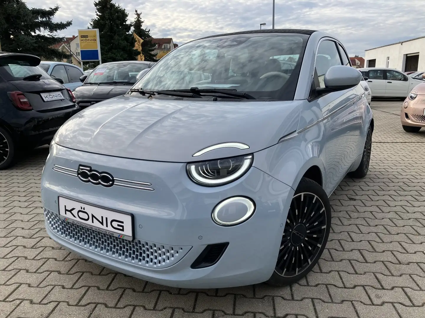 Fiat 500e Cabrio ""la Prima"" Blau - 1