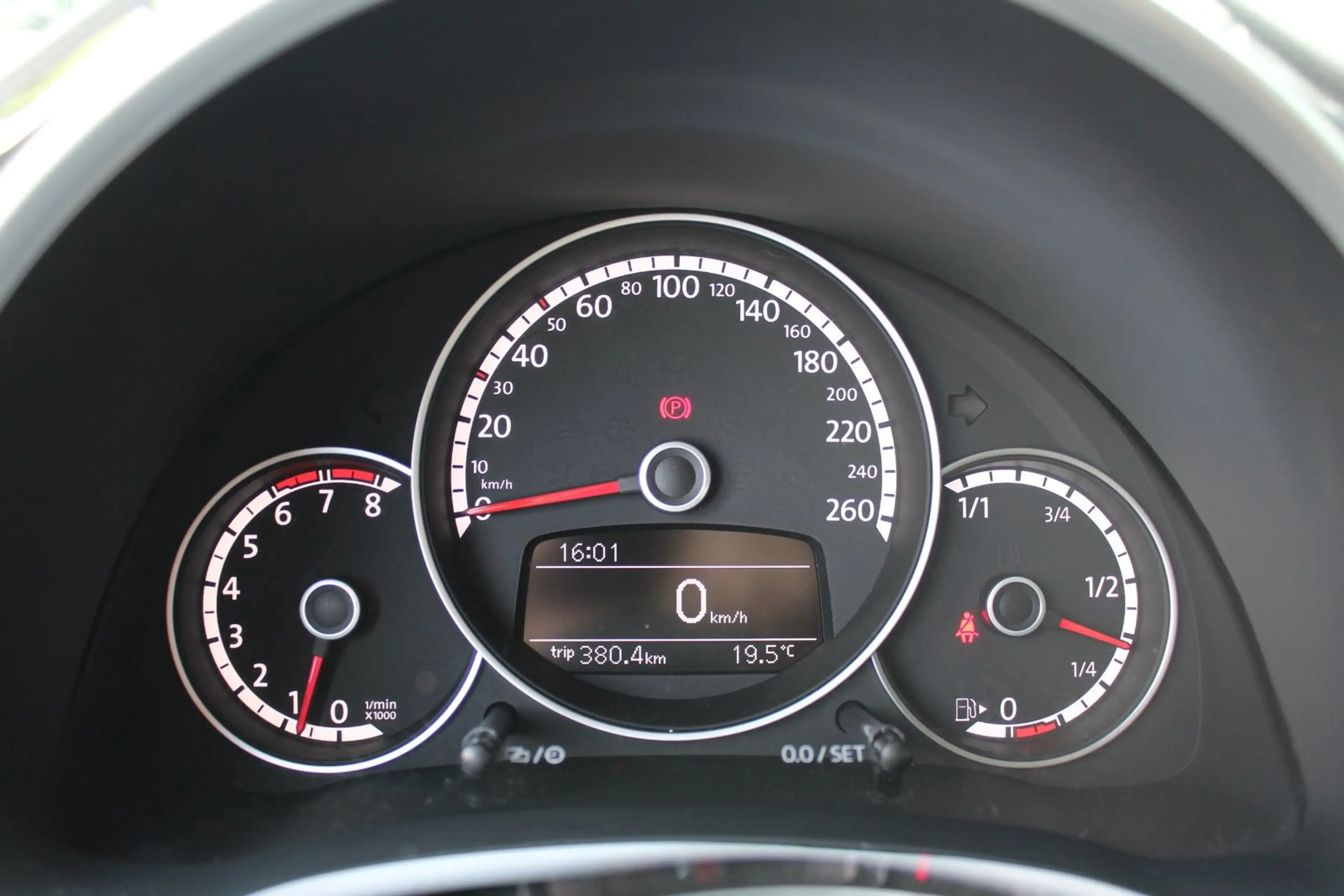 Volkswagen Beetle BEETLE 1.4 TSI SPORT KLIMA PDC ALU XENON 1.Hd — photo 10