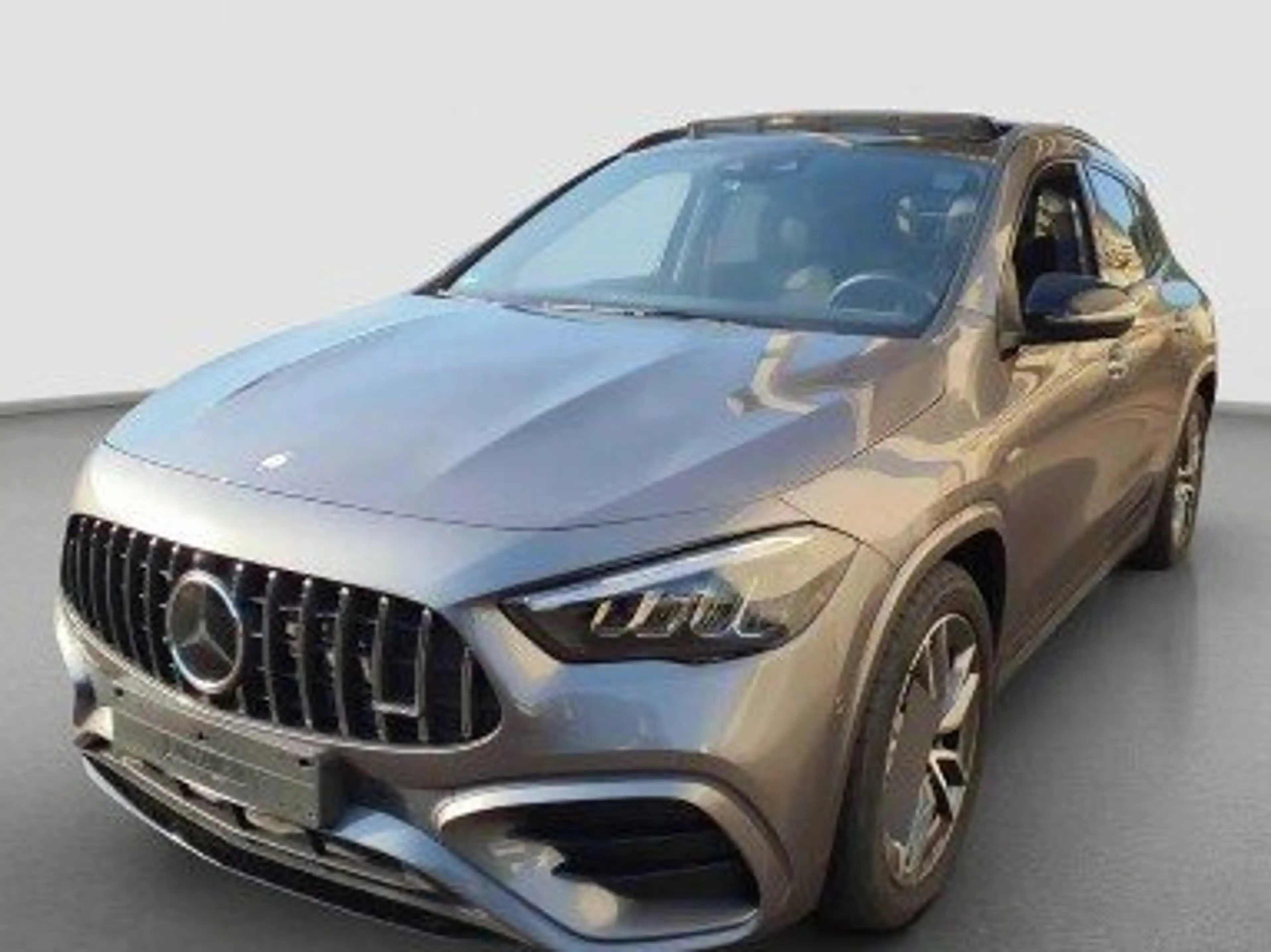 Mercedes-Benz GLA 35 AMG Mercedes-AMG GLA 35 4M Pano Distronic Burmester — photo 2