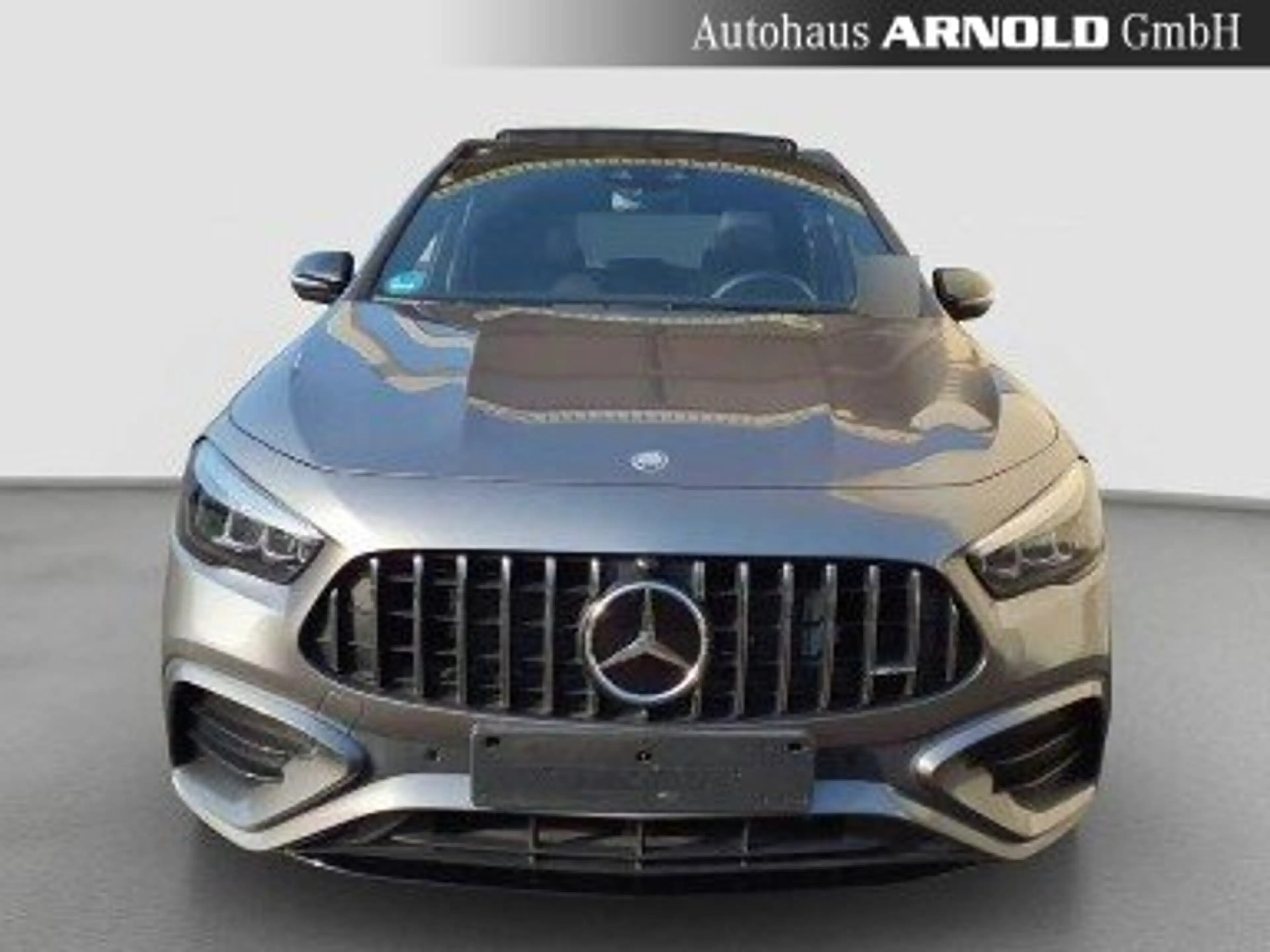 Mercedes-Benz GLA 35 AMG Mercedes-AMG GLA 35 4M Pano Distronic Burmester — photo 6