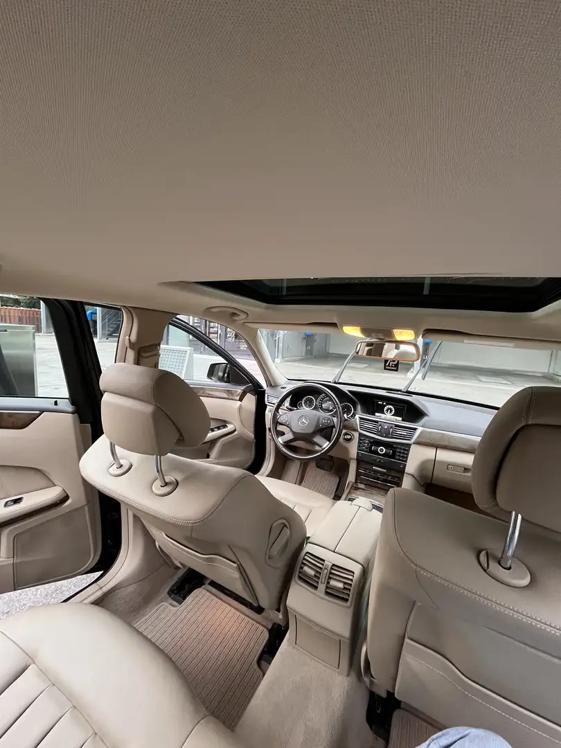 Mercedes-Benz E 350 CGI 7G-TRONIC Elegance - 2