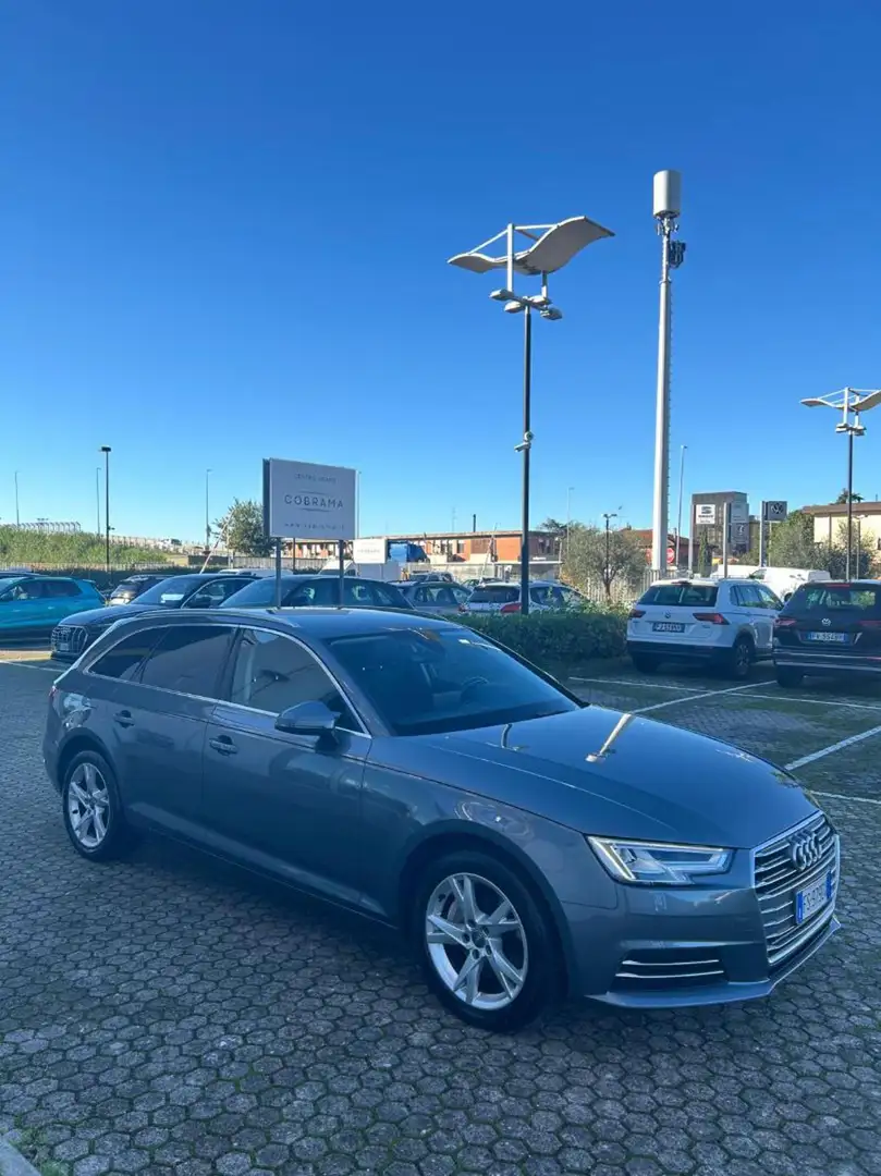 Audi A4 Avant 2.0 TDI 190 CV S-Tronic Business Sport Grijs - 2