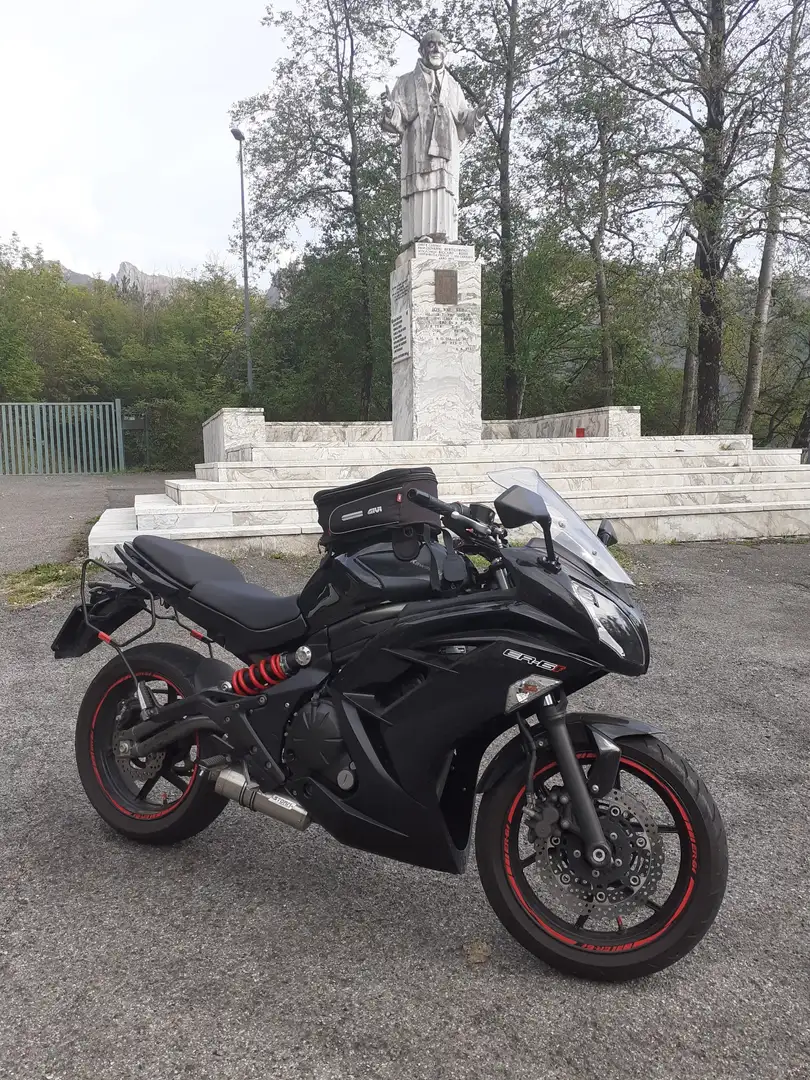 Kawasaki ER - 6 F Negro - 1