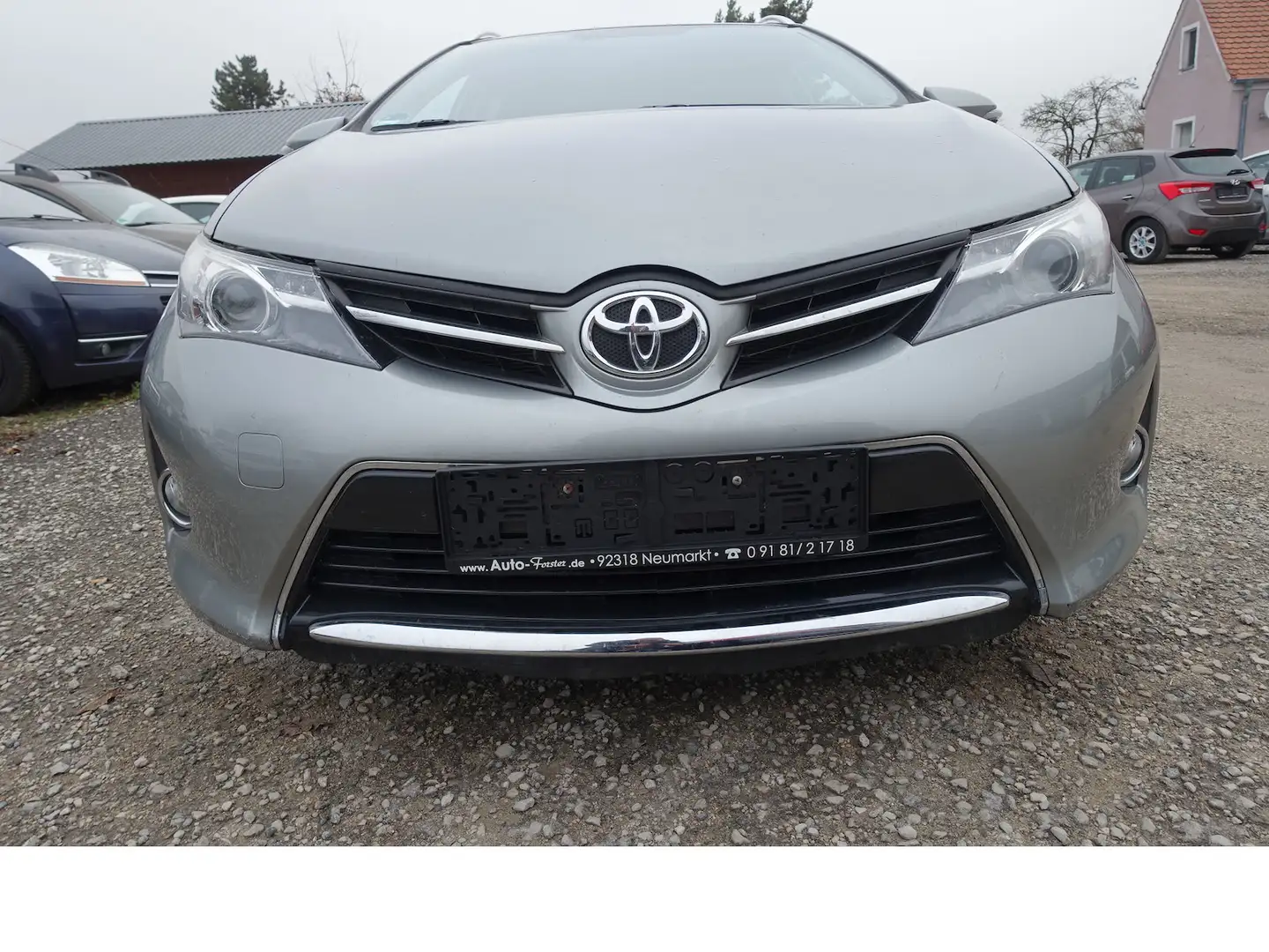 Toyota Auris Comfort Kamera Sitzh. Ganzjahresreifen Silber - 2
