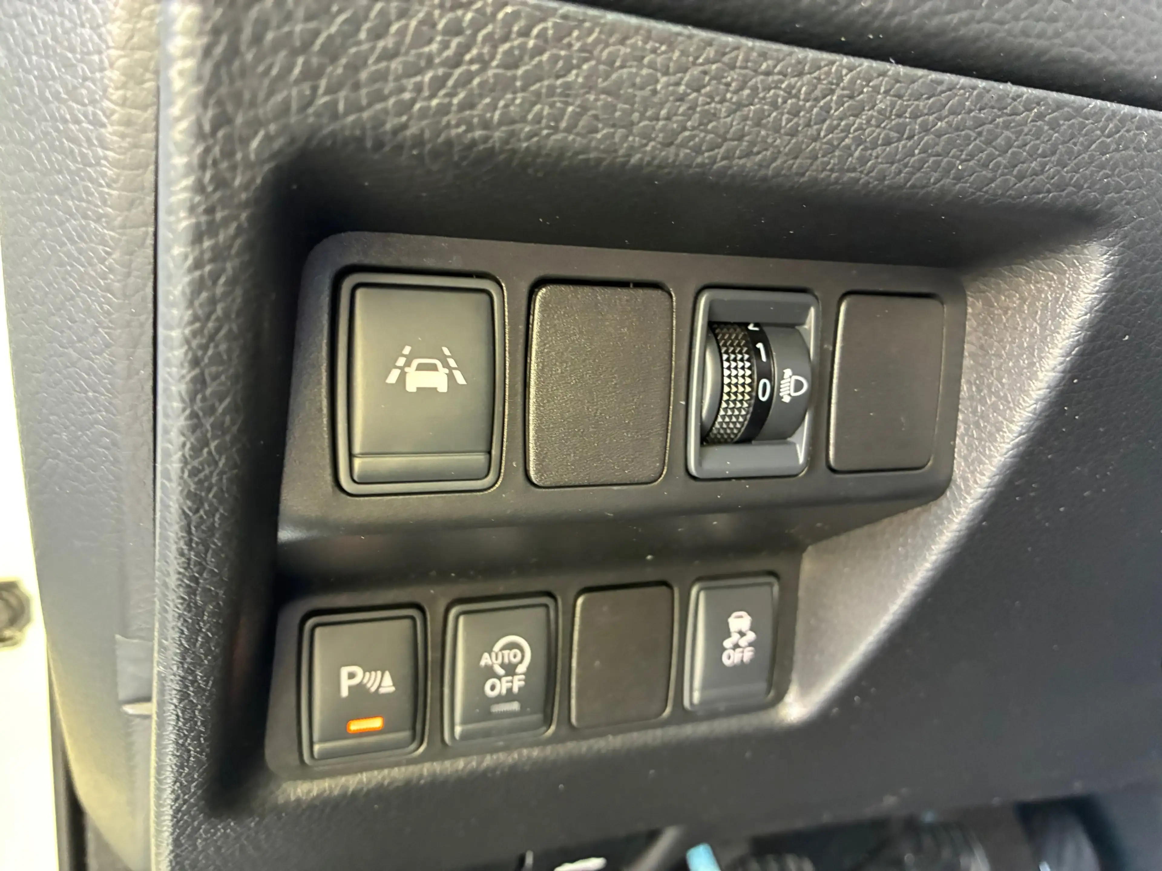 Nissan Qashqai 1.2 Acenta | Cruise + Clima + Navi nu € 8.975,-!!! — photo 16