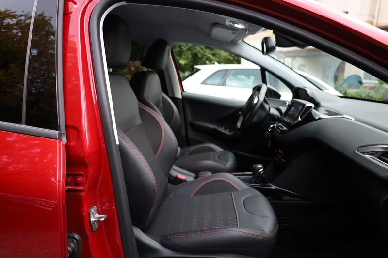 Peugeot 2008 1.2 PureTech Allure/Aut./GT-Line/KAM/NAVI/C — photo 9